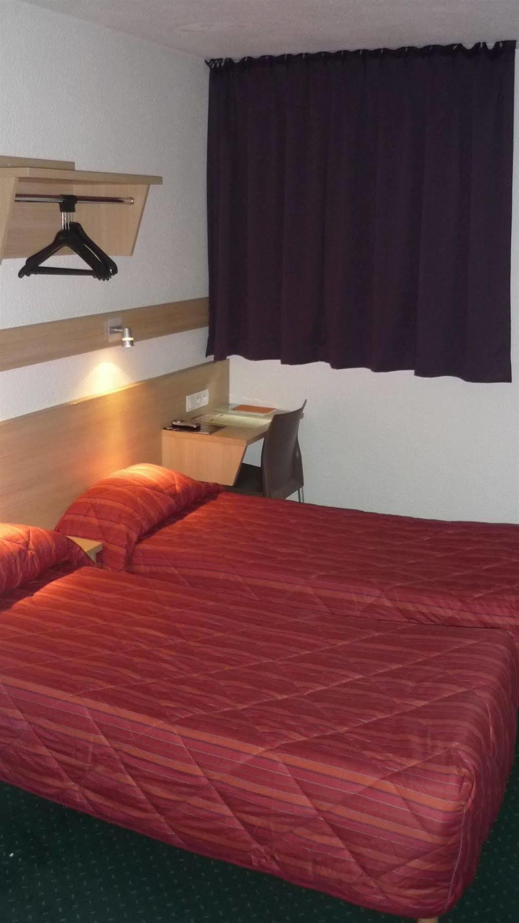 Mister Bed Les Tours Hotel